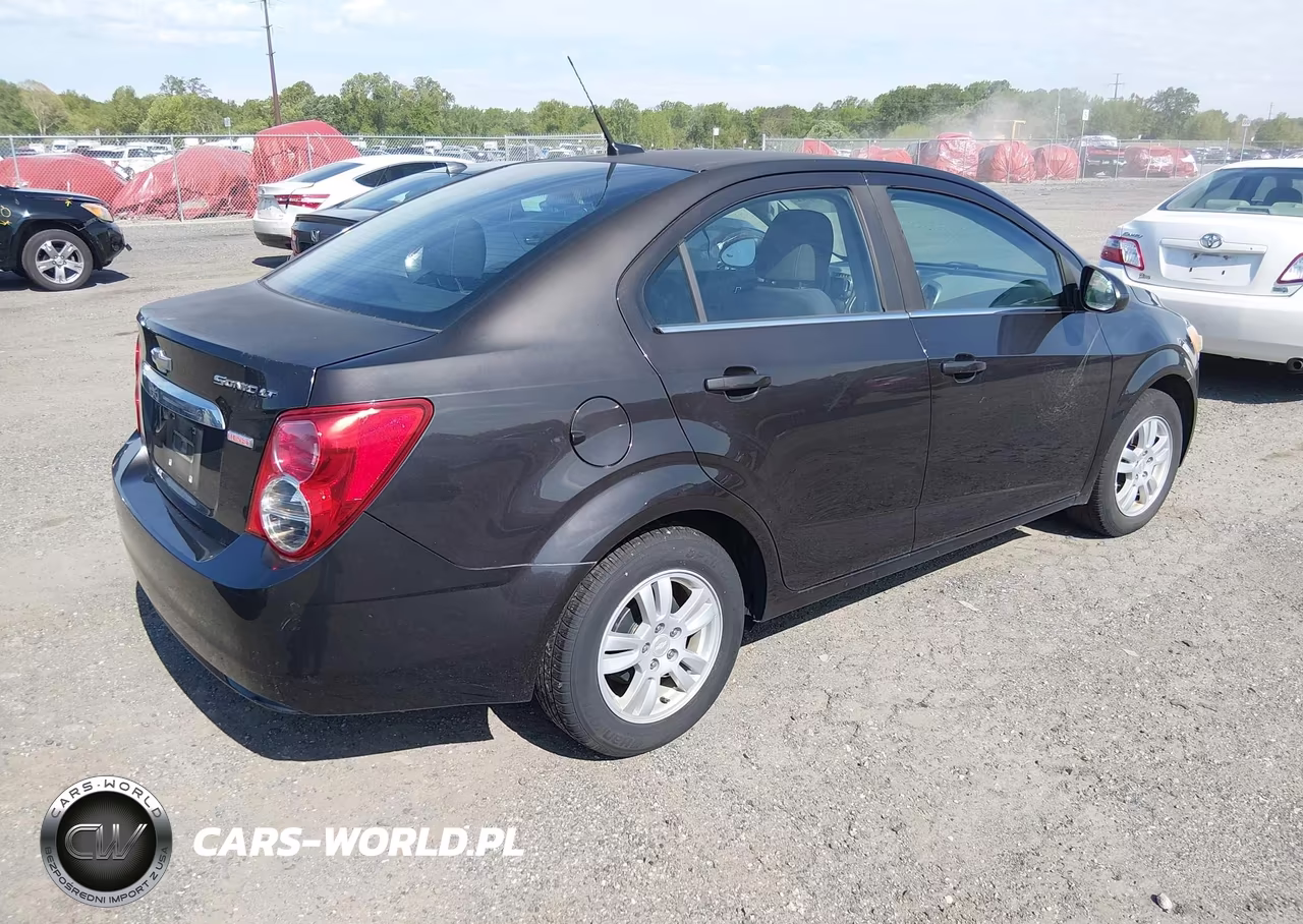 2013 Chevrolet Sonic Lt Auto VIN:1G1JC5SBXD4240221 - 4