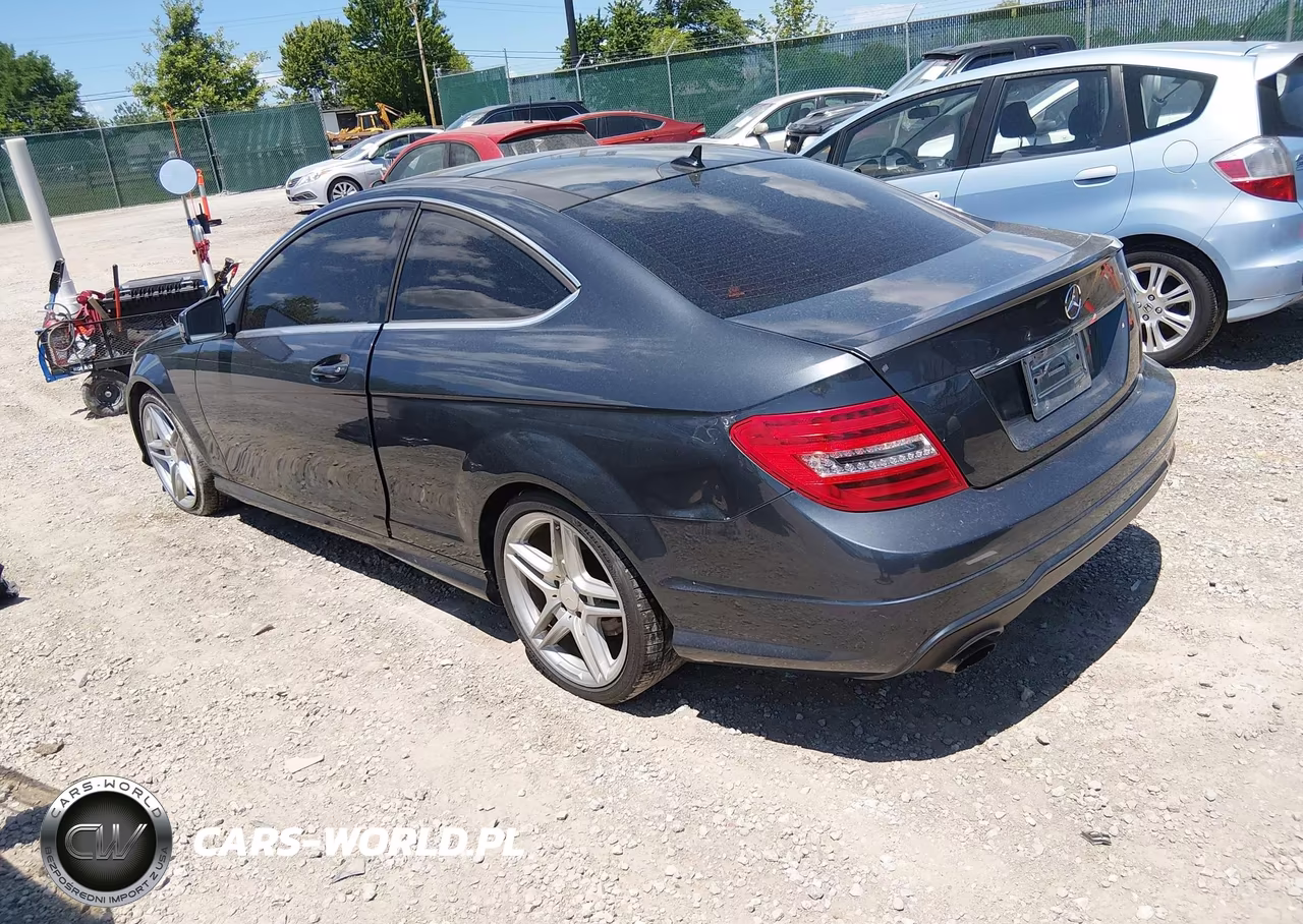 2013 Mercedes-Benz C 250 VIN:WDDGJ4HBXDG060671 - 3