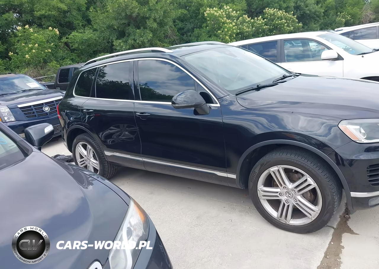 2016 Volkswagen Touareg Vr6 Executive VIN:WVGEF9BP3GD000592 - 13