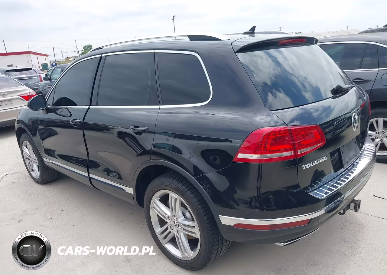 2016 Volkswagen Touareg Vr6 Executive VIN:WVGEF9BP3GD000592 - 3