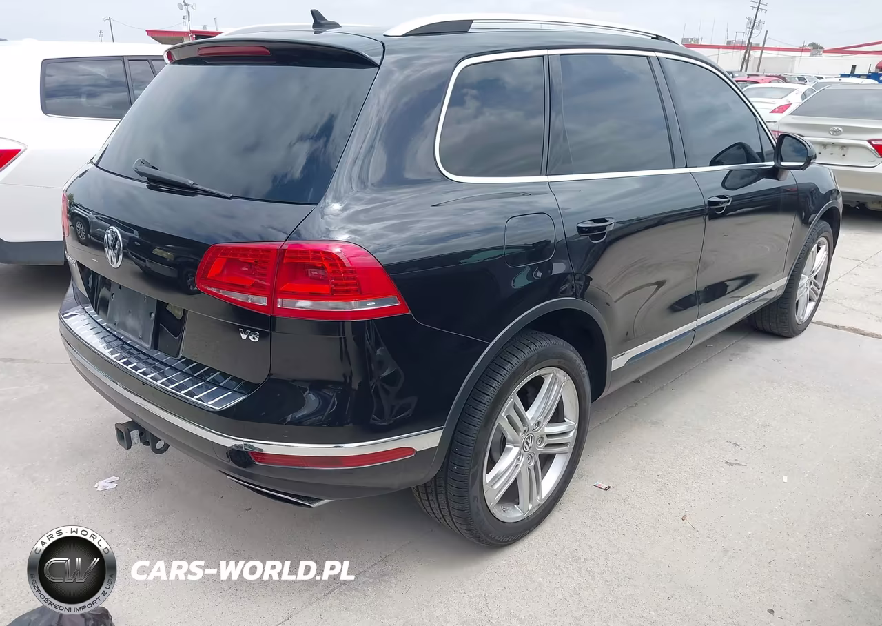 2016 Volkswagen Touareg Vr6 Executive VIN:WVGEF9BP3GD000592 - 4