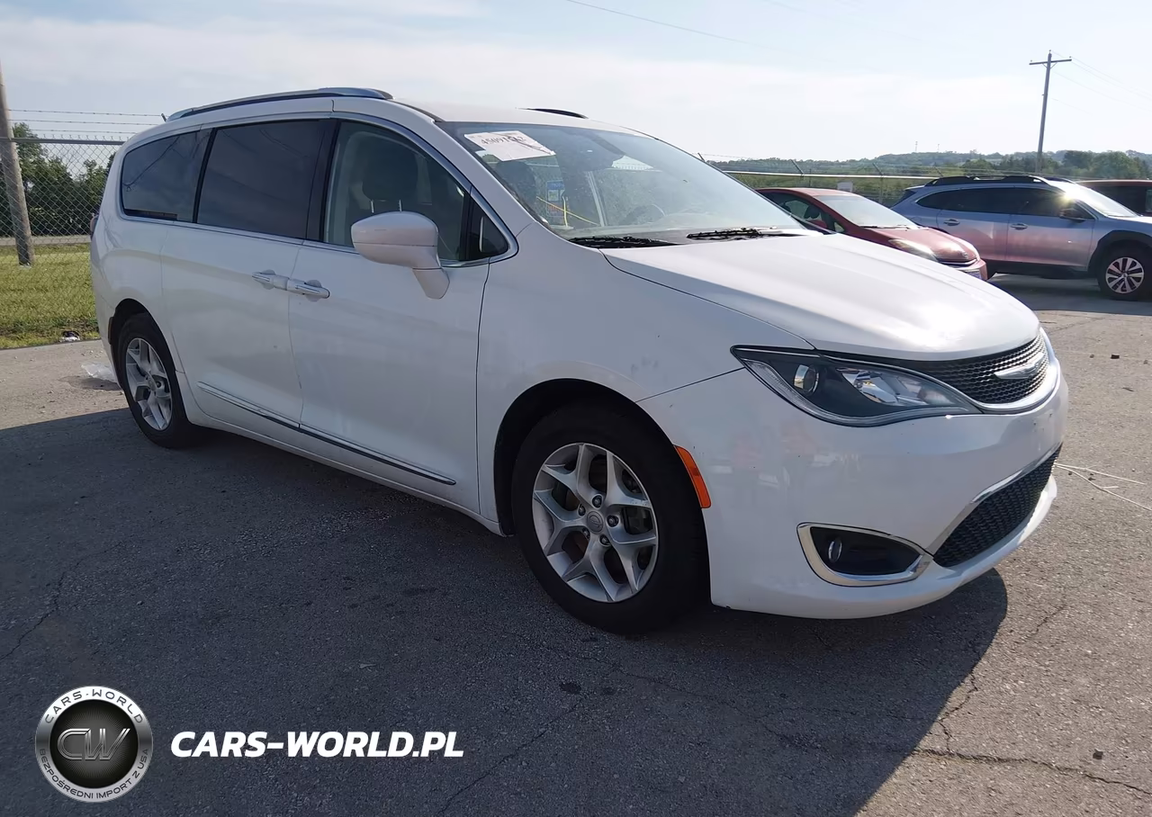 2020 Chrysler Pacifica Touring L – zdjęcie 1 z 16