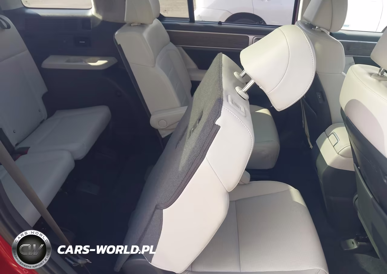 2024 Hyundai Santa Fe Hybrid Calligraphy VIN:5NMP5DG16RH001088 - 8