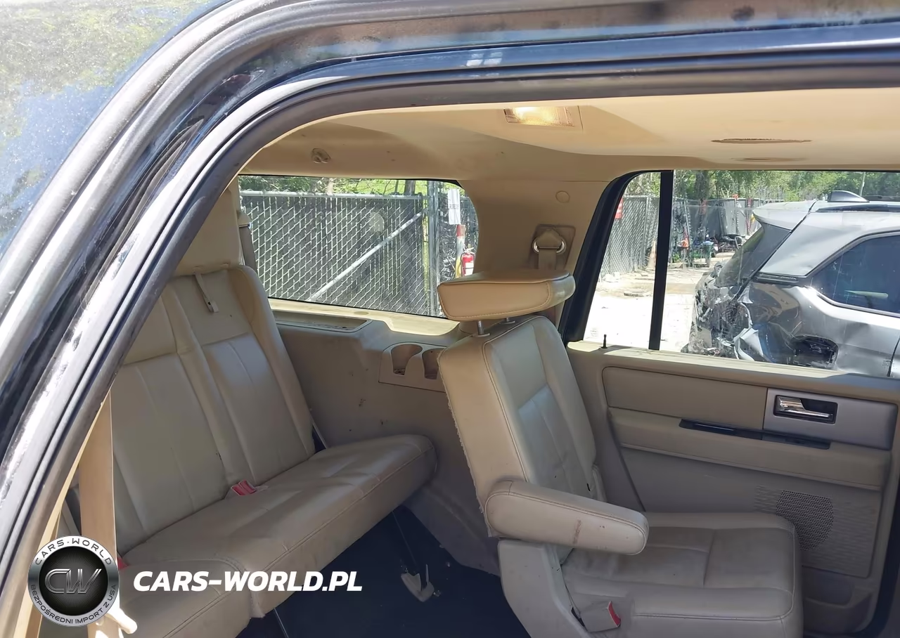 2015 Ford Expedition El Limited VIN:1FMJK2AT3FEF20753 - 17