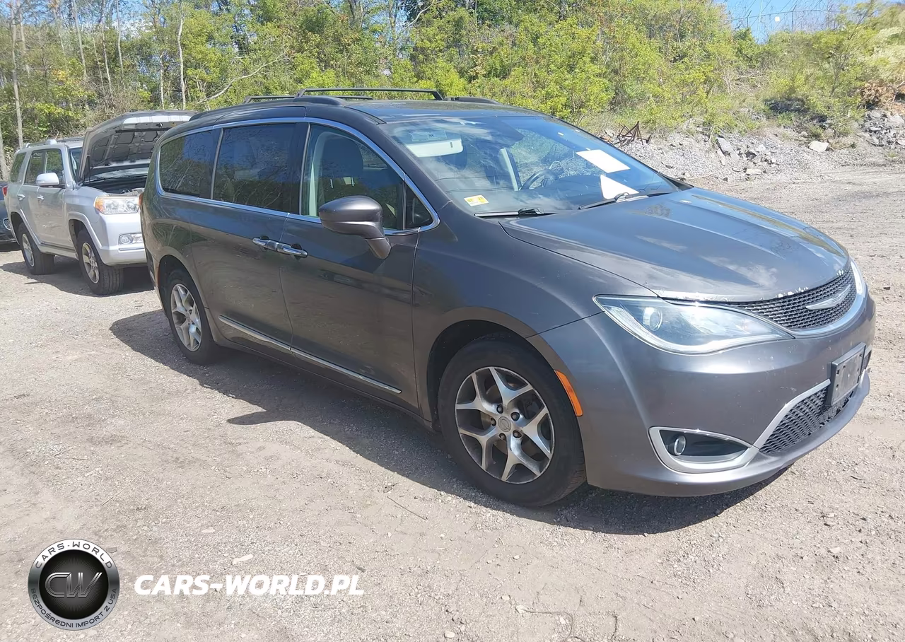 Główne zdjęcie 2017 Chrysler Pacifica Touring-L