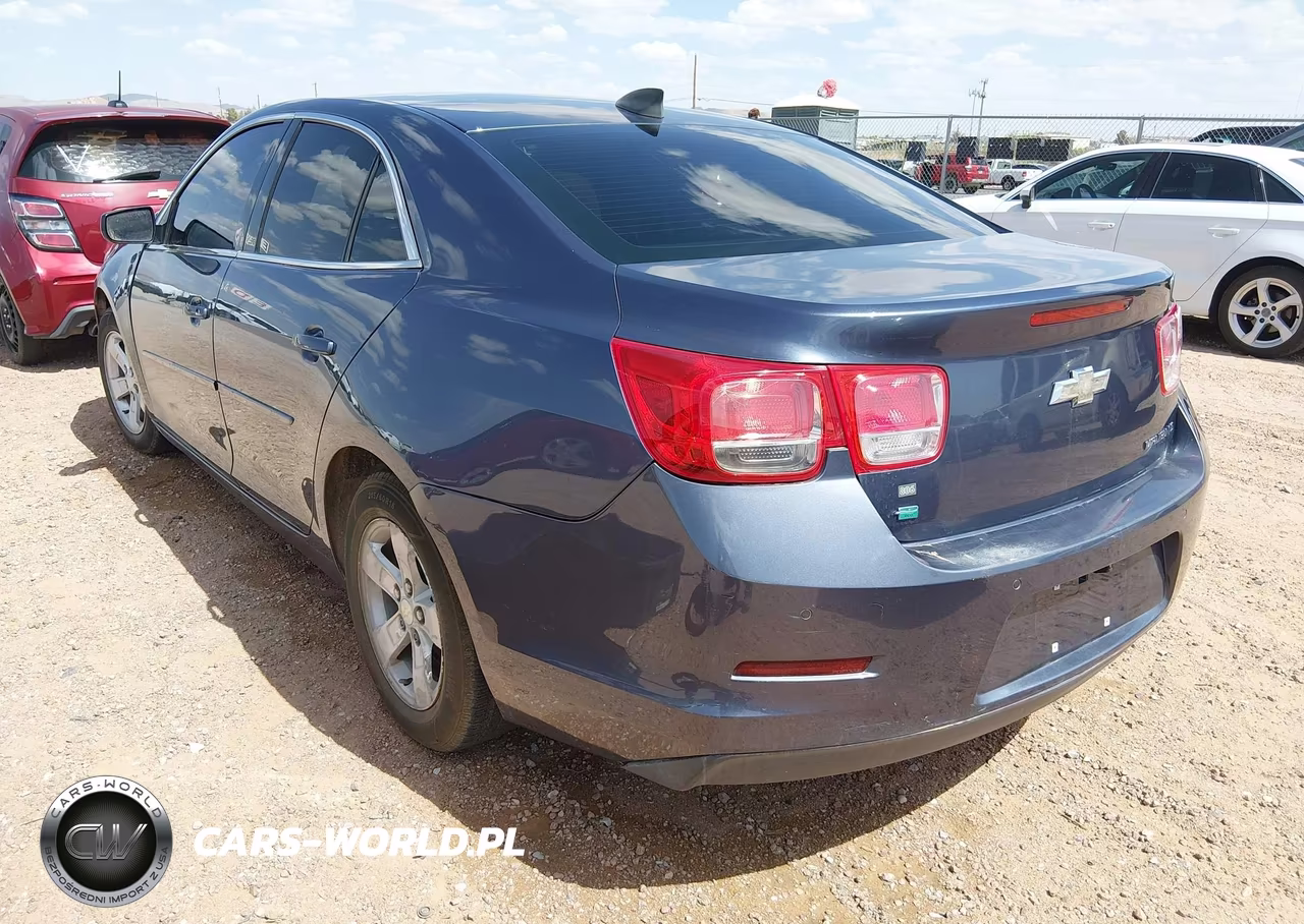 2015 Chevrolet Malibu Ls VIN:1G11B5SL4FF223823 - 3