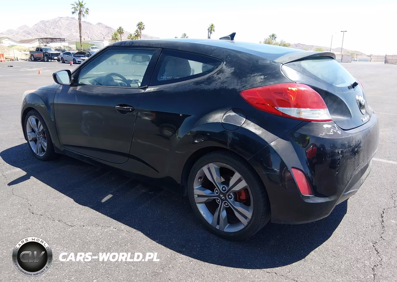 2012 Hyundai Veloster Base W-Gray VIN:KMHTC6AD7CU079393 - 3