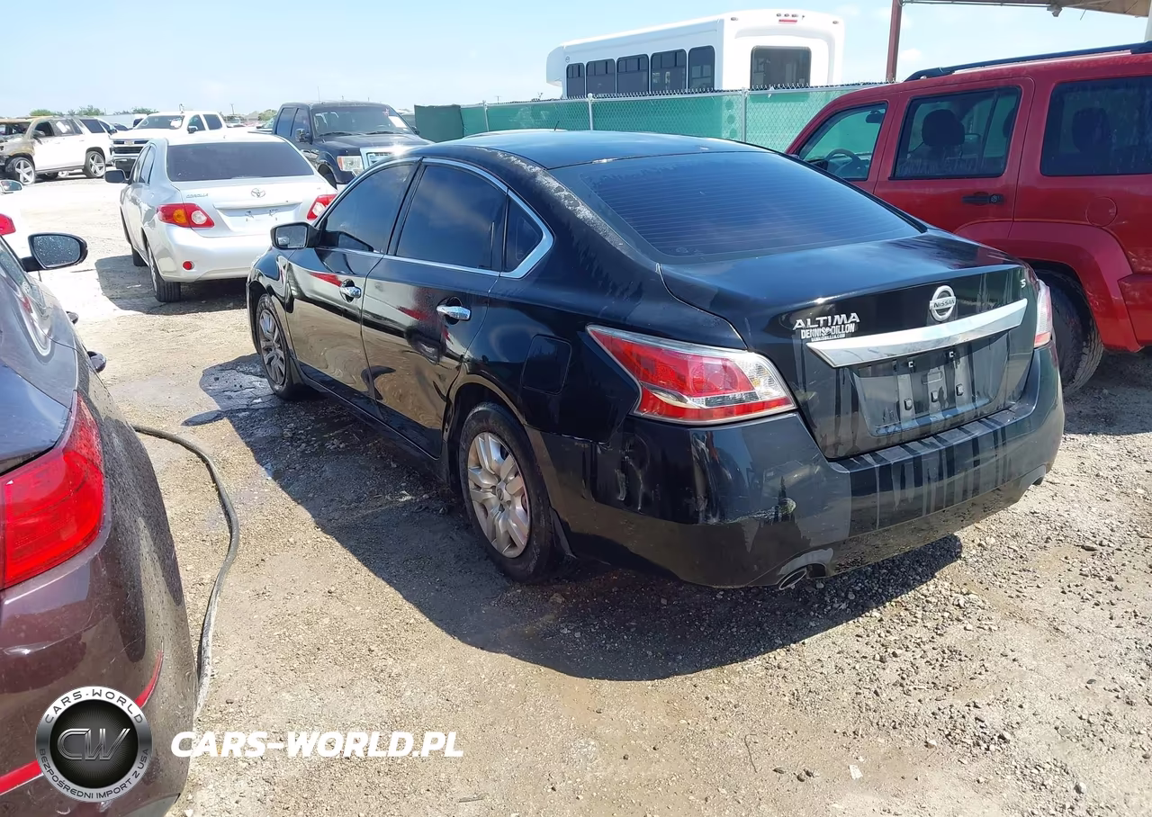 2015 Nissan Altima 2.5 S VIN:1N4AL3AP2FC290618 - 3