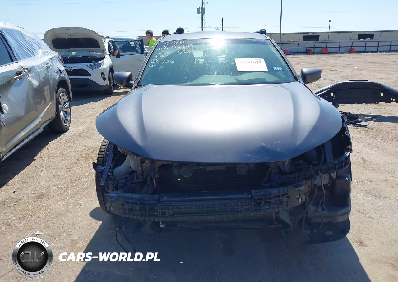 2017 Honda Accord Sport VIN:1HGCR2F5XHA222716 - 13