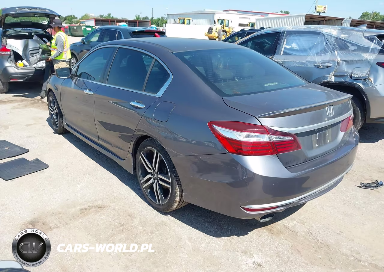 2017 Honda Accord Sport VIN:1HGCR2F5XHA222716 - 3
