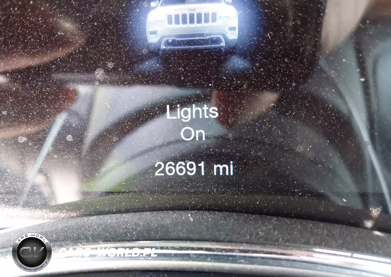 2018 Jeep Grand Cherokee Limited 4X4 VIN:1C4RJFBG3JC479855 - 7