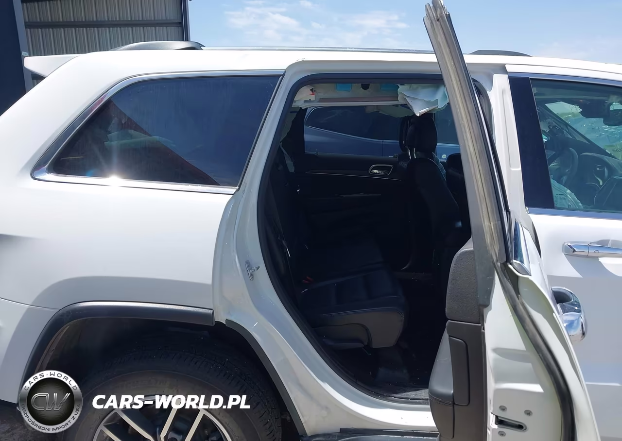 2018 Jeep Grand Cherokee Limited 4X4 VIN:1C4RJFBG3JC479855 - 8