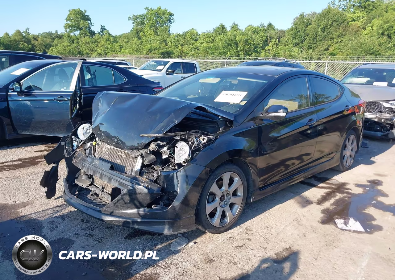 2013 Hyundai Elantra Limited VIN:KMHDH4AE7DU835793 - 2