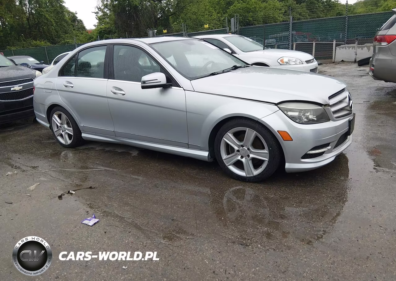 2011 Mercedes-Benz C 300 Luxury-Sport