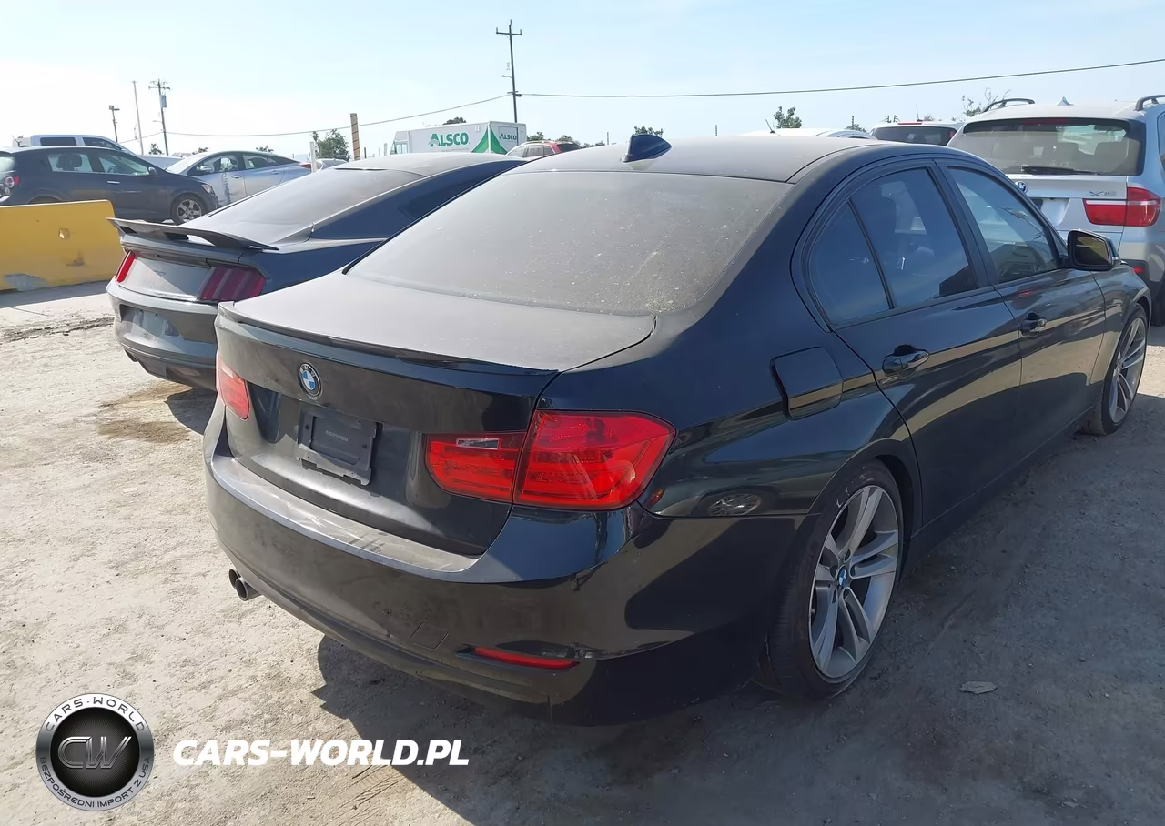 2012 BMW 328I VIN:WBA3A5G59CNP15923 - 4