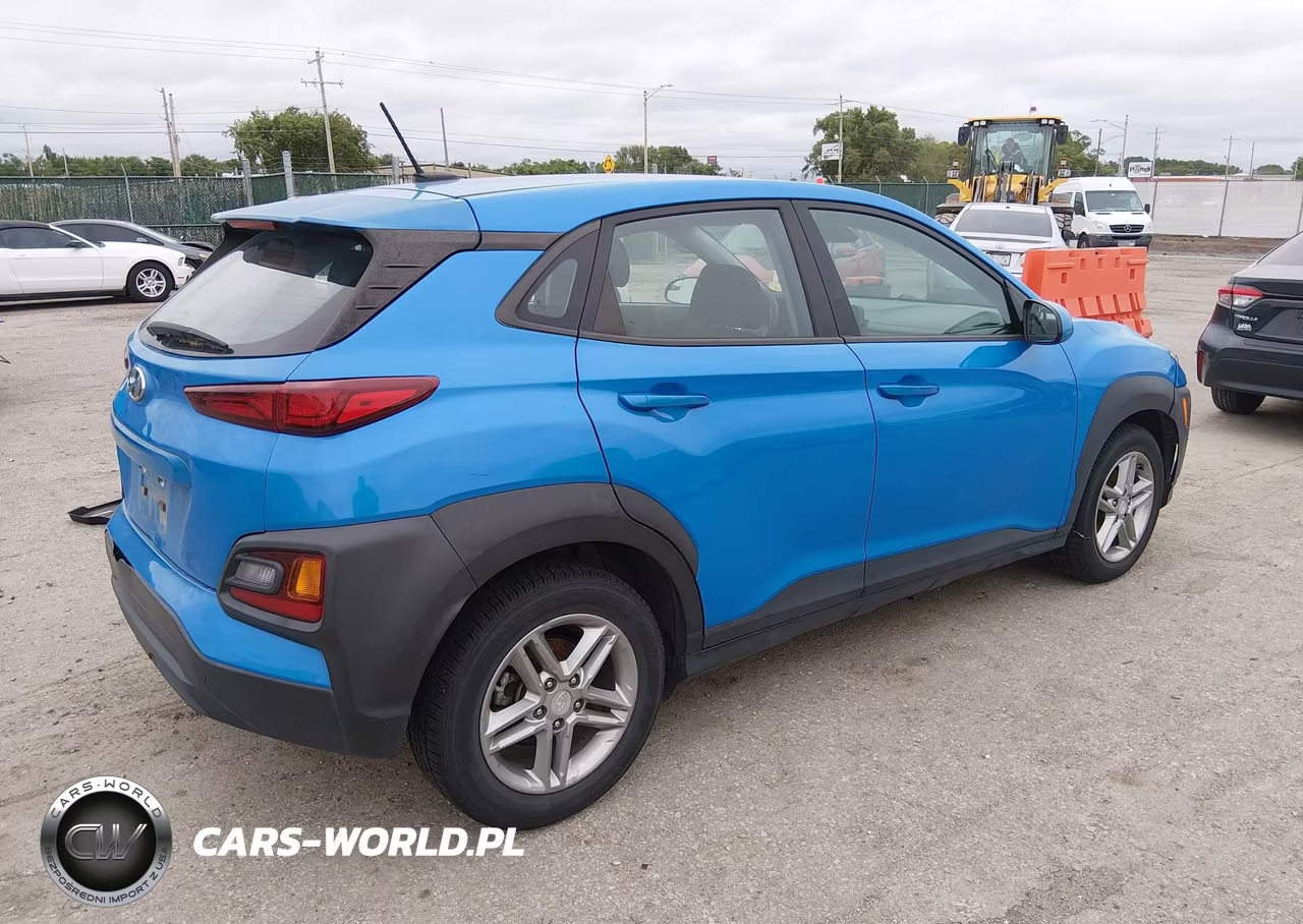 2020 Hyundai Kona Se VIN:KM8K12AA2LU484108 - 4