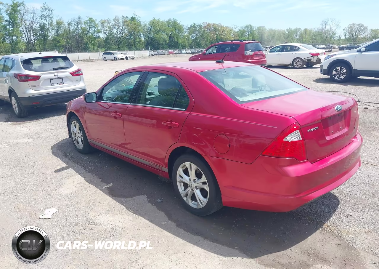 2012 Ford Fusion Se VIN:3FAHP0HA3CR337915 - 3