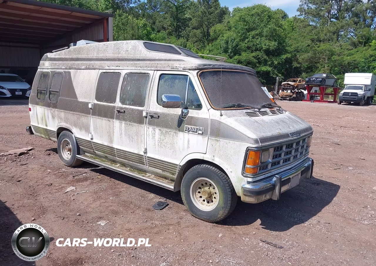 1988 Dodge Ram Van B250