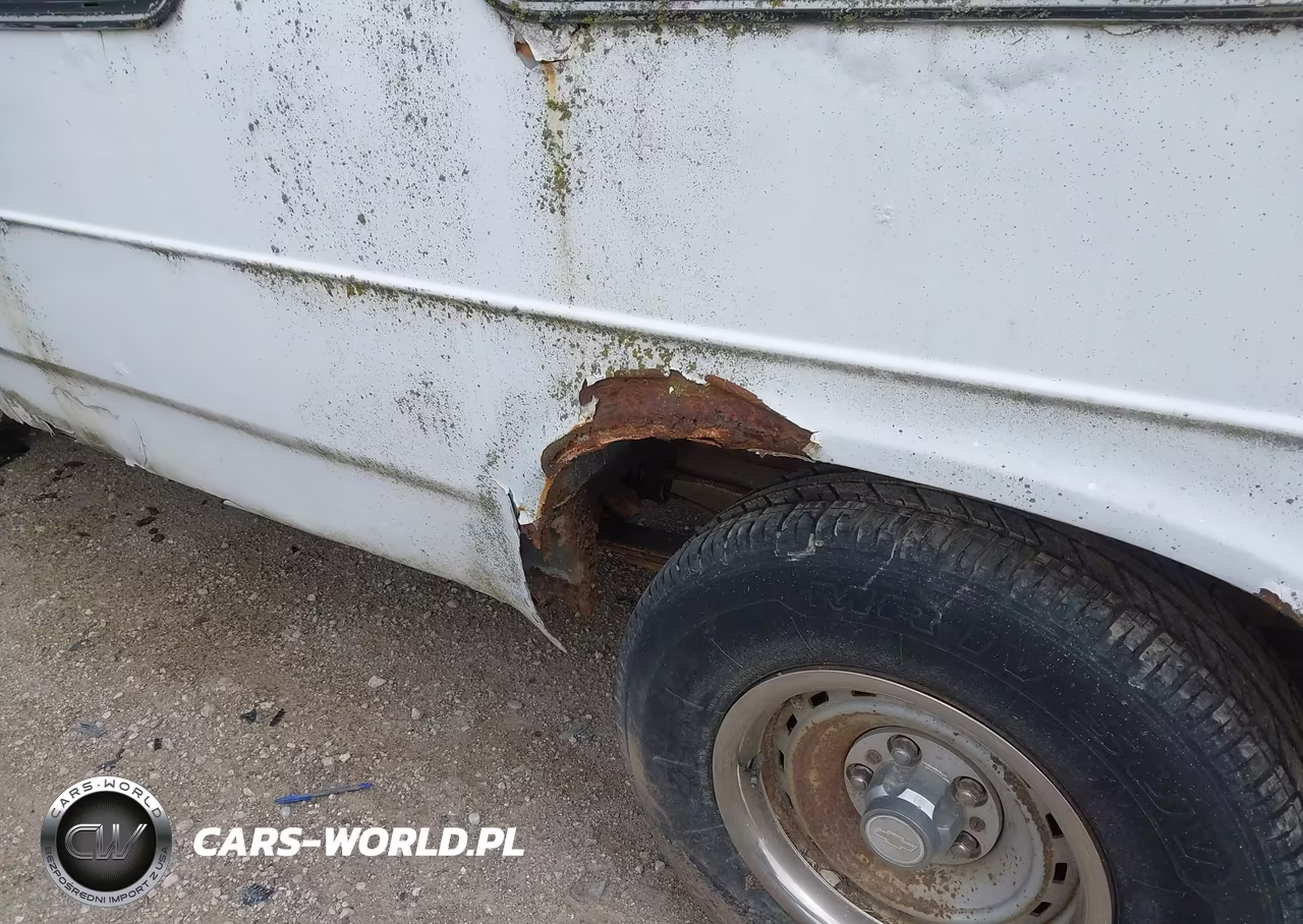 1995 Chevrolet G20 VIN:1GBEG25Z1SF174135 - 12