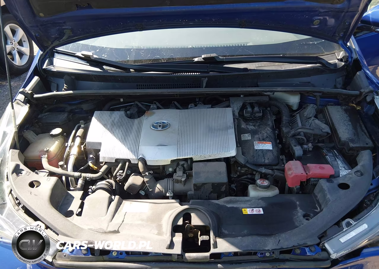 2017 Toyota Prius Three VIN:JTDKARFU1H3535210 - 10