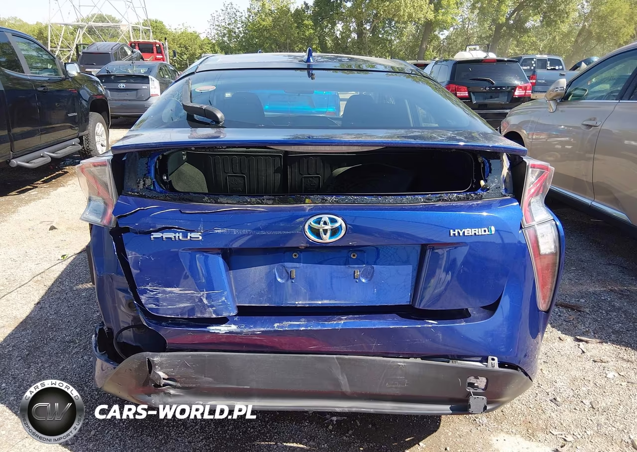 2017 Toyota Prius Three VIN:JTDKARFU1H3535210 - 17