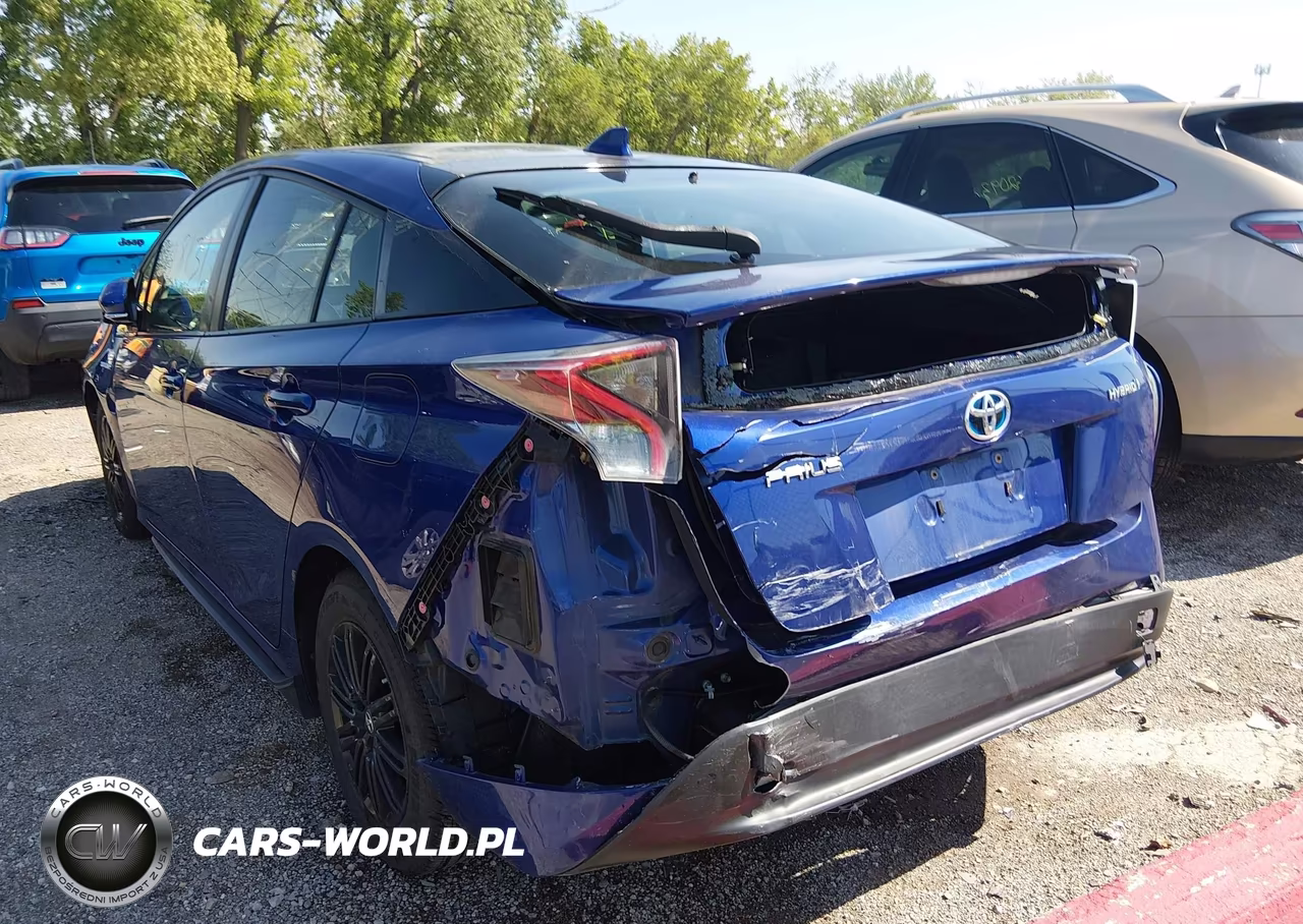 2017 Toyota Prius Three VIN:JTDKARFU1H3535210 - 18