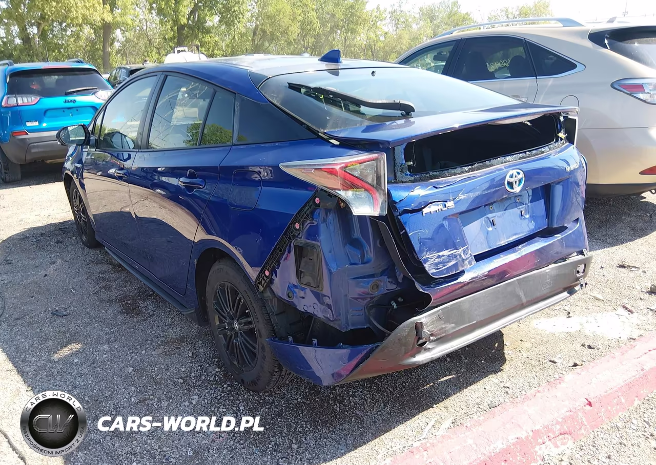2017 Toyota Prius Three VIN:JTDKARFU1H3535210 - 3
