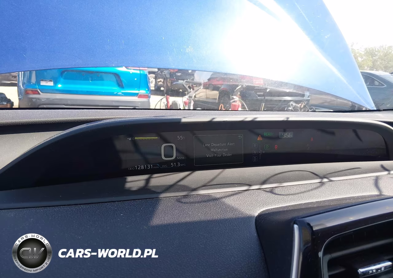 2017 Toyota Prius Three VIN:JTDKARFU1H3535210 - 7