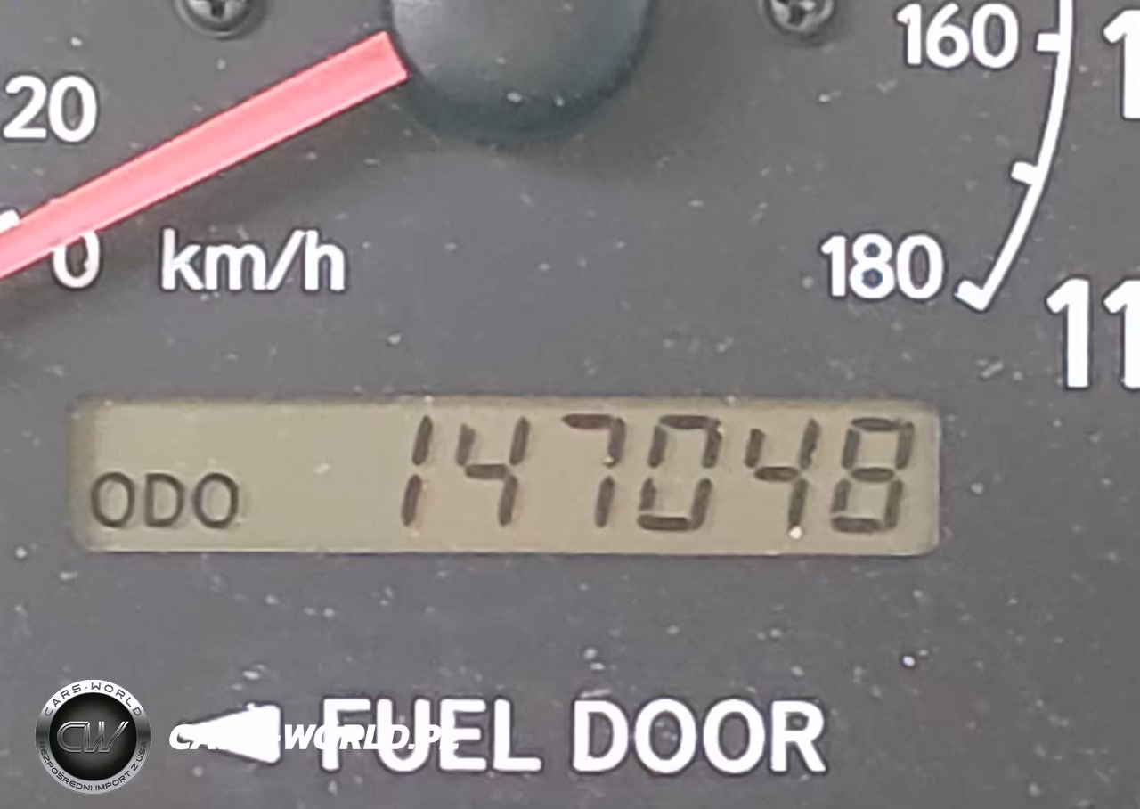 2000 Toyota Sienna Le VIN:4T3ZF13C8YU193328 - 15