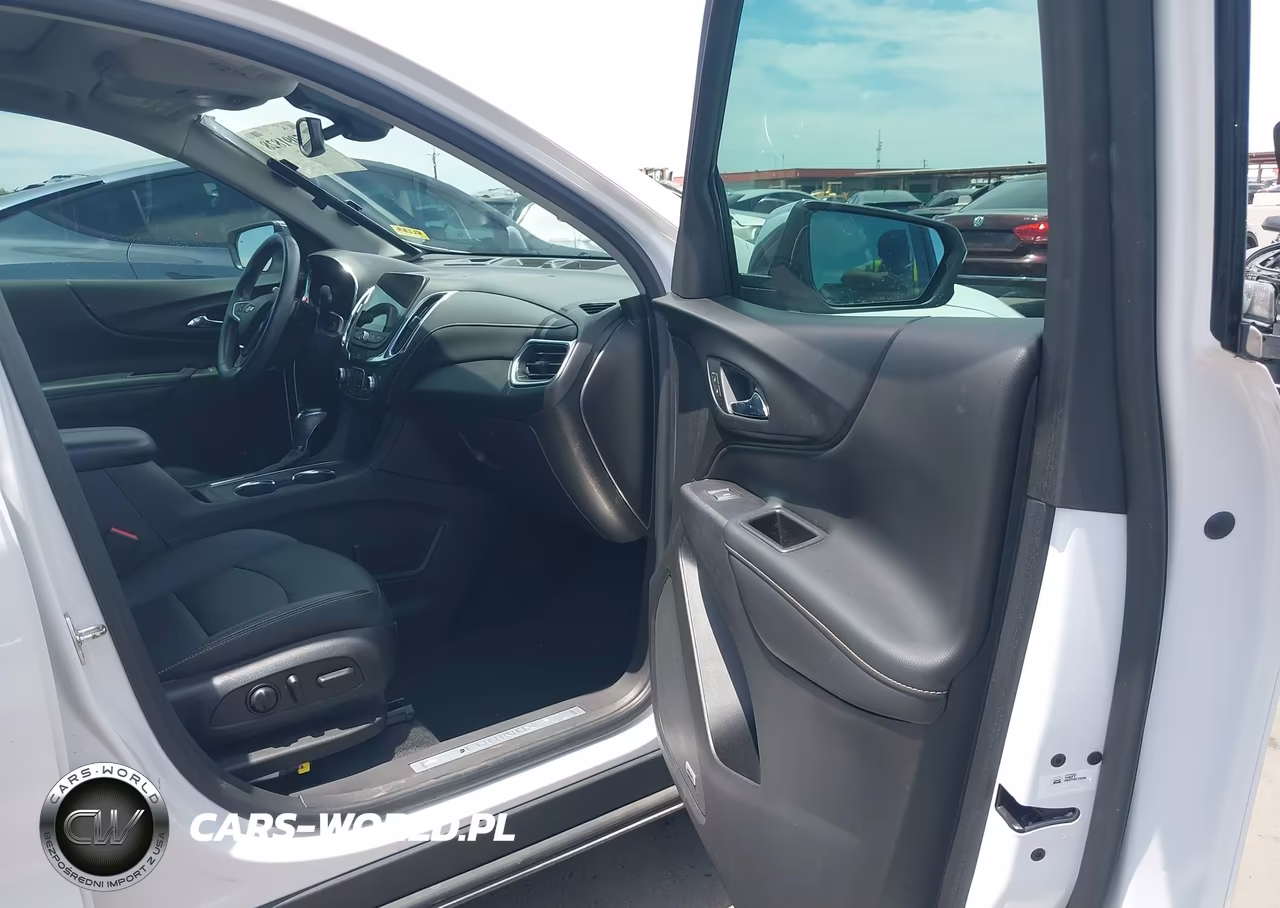 2018 Chevrolet Equinox Premier VIN:2GNAXMEV0J6259180 - 5