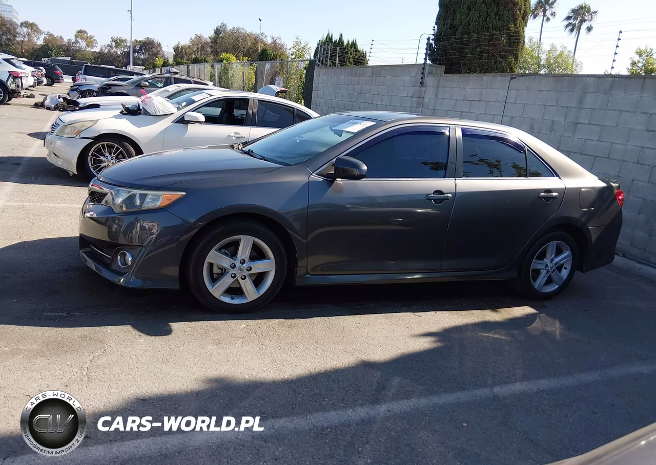 2012 Toyota Camry Se VIN:4T1BF1FK7CU125205 - 14