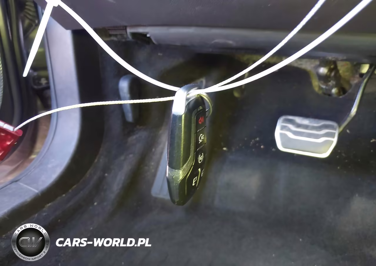 2014 Ford Fusion Titanium VIN:3FA6P0K97ER113717 - 11
