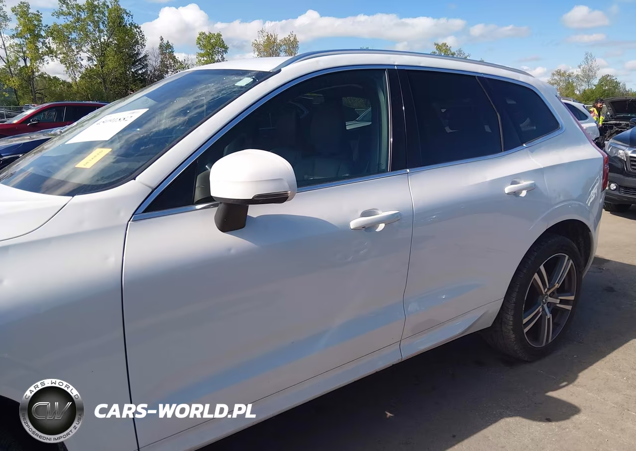 2021 Volvo Xc60 T5 Momentum VIN:YV4102RK1M1696269 - 14