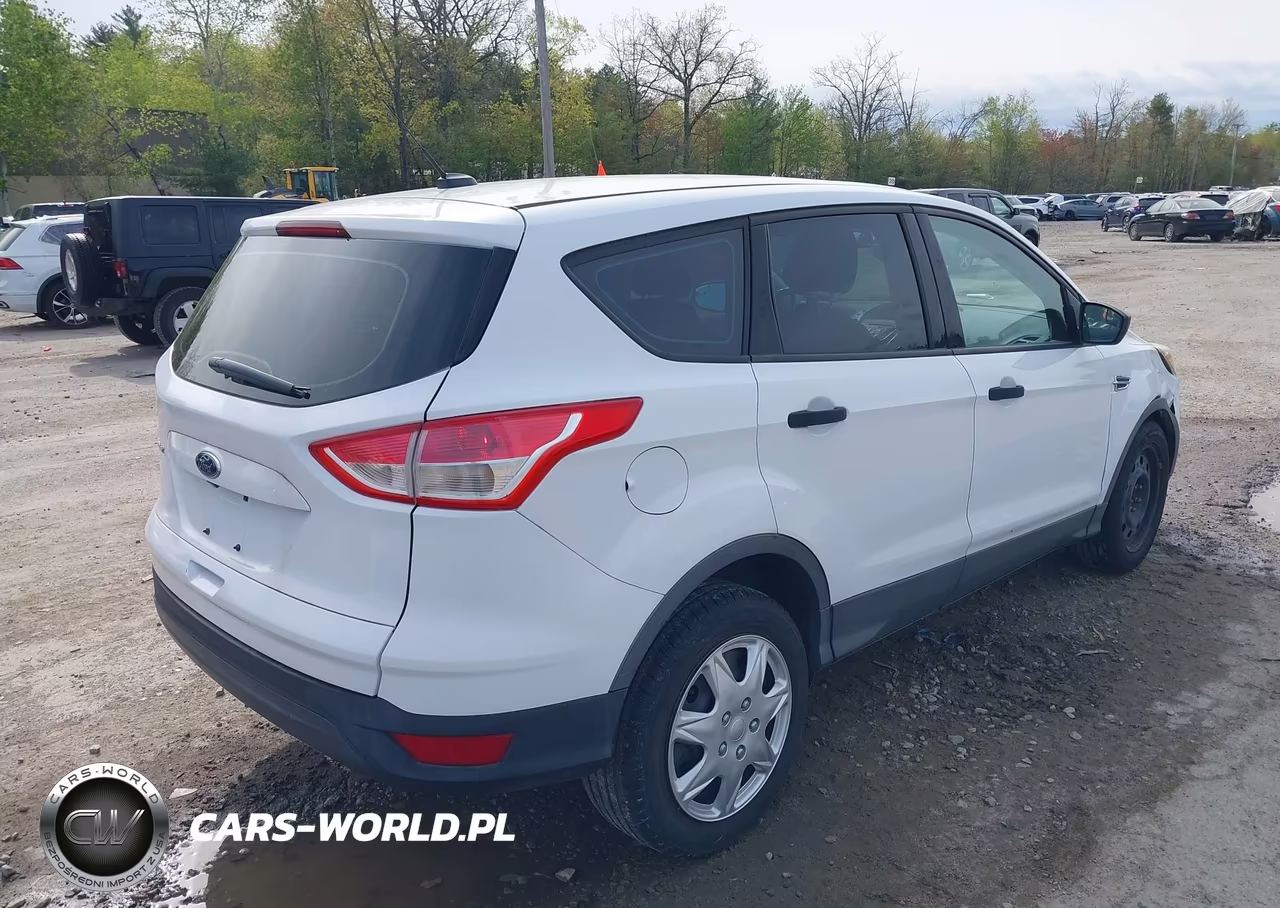 2015 Ford Escape S VIN:1FMCU0F75FUA08873 - 4