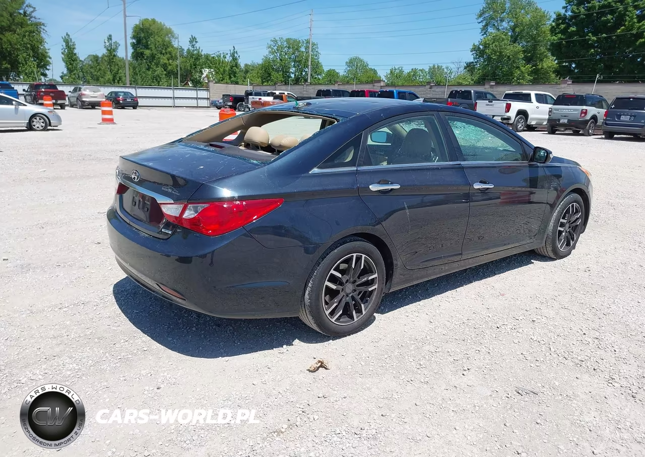 2013 Hyundai Sonata Limited VIN:5NPEC4AC1DH671537 - 4
