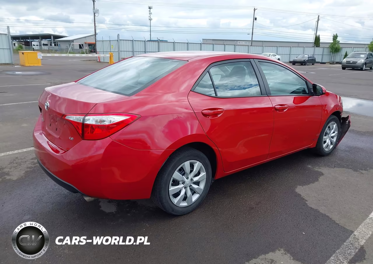 2016 Toyota Corolla Le VIN:2T1BURHE8GC486610 - 4