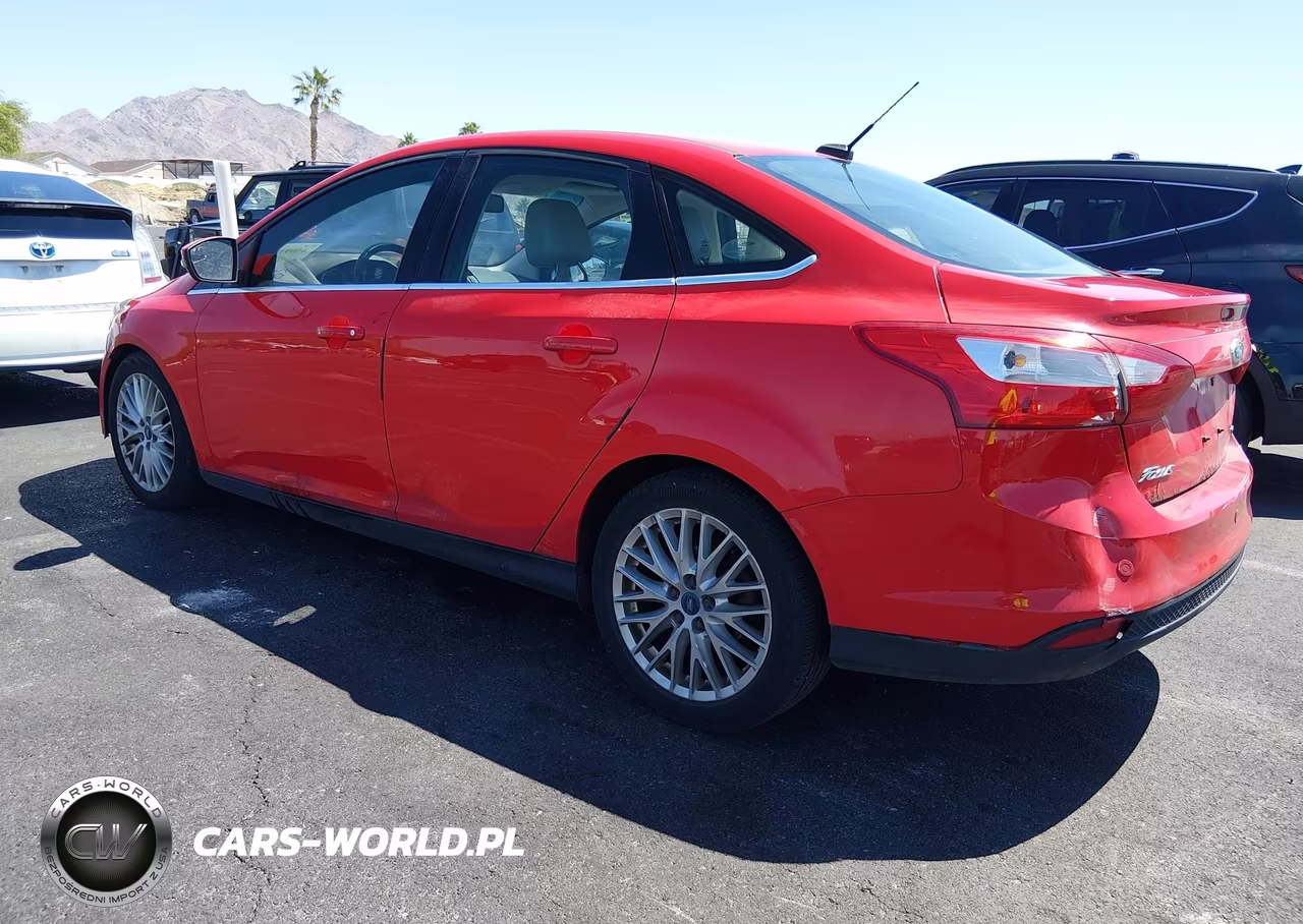 2012 Ford Focus Sel VIN:1FAHP3H28CL339037 - 3