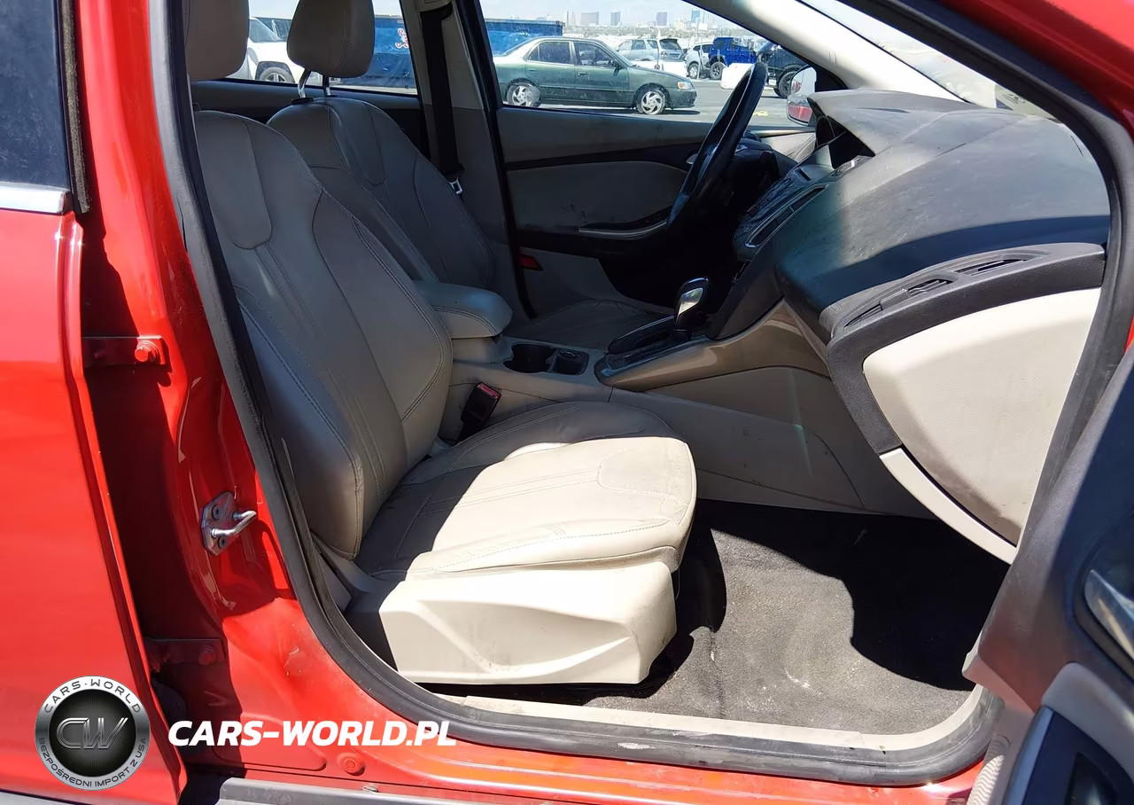 2012 Ford Focus Sel VIN:1FAHP3H28CL339037 - 5