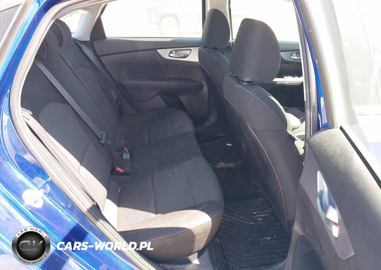 2022 Kia Forte Lxs VIN:3KPF24AD7NE466312 - 8