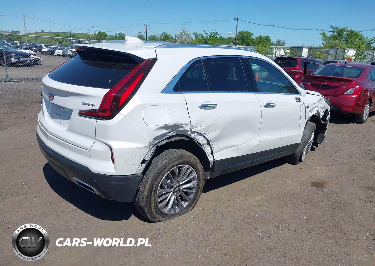 2024 Cadillac Xt4 Awd Premium Luxury VIN:1GYFZDR45RF157153 - 4