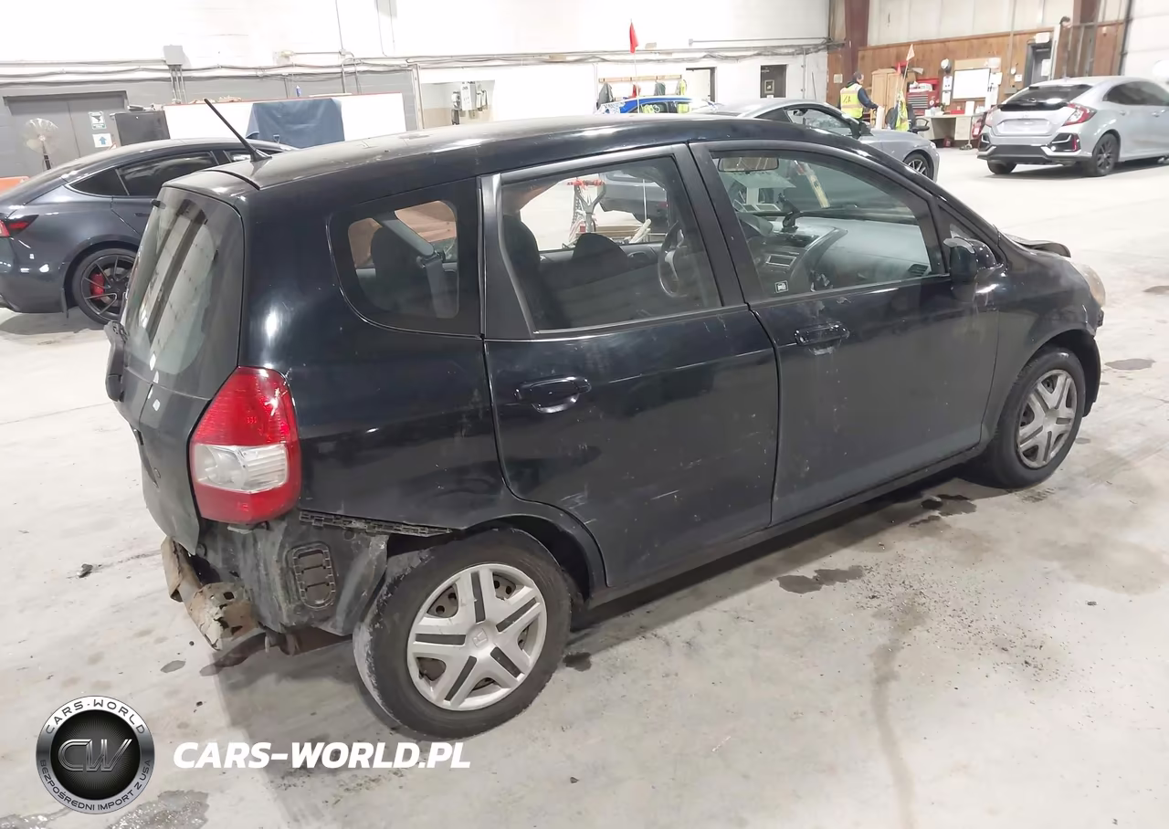 2007 Honda Fit VIN:JHMGD38437S011311 - 4