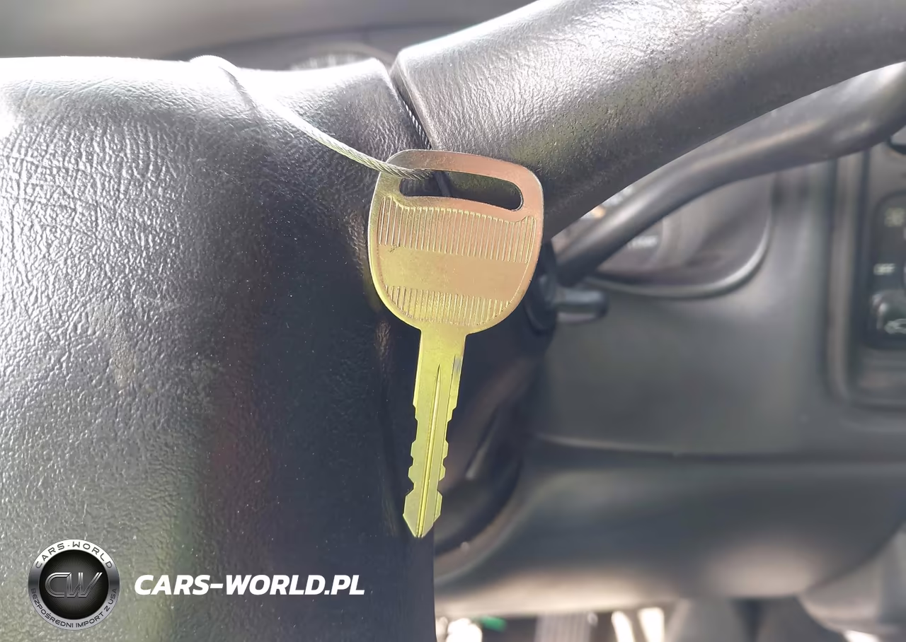 1999 Chevrolet Silverado 1500 VIN:1GCEK14T5XE152248 - 11