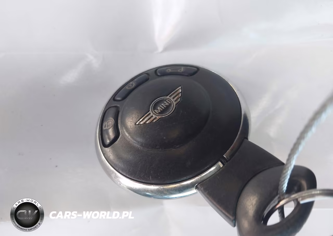 2011 Mini Cooper VIN:WMWSU3C59BT098367 - 11