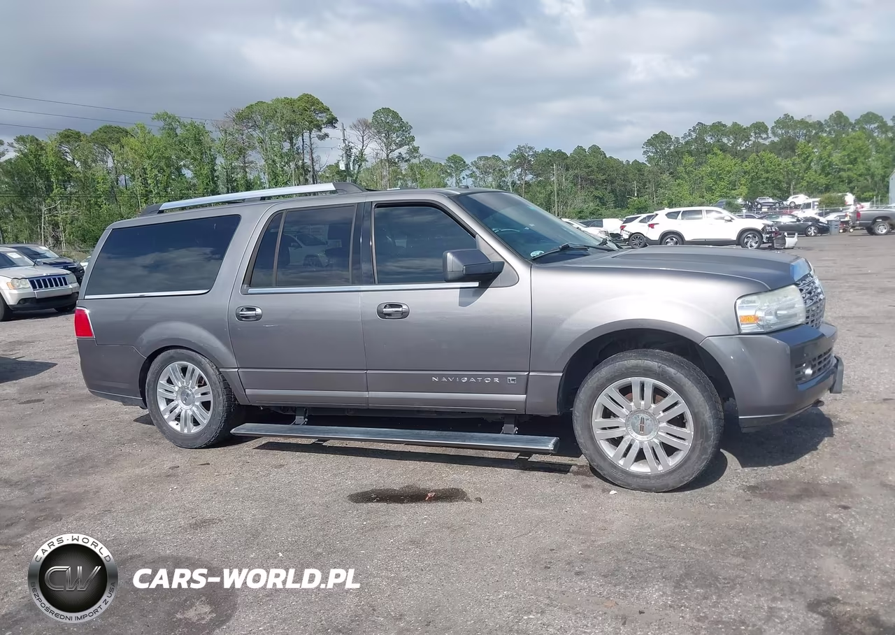 2013 Lincoln Navigator L VIN:5LMJJ3J56DEL07834 - 13