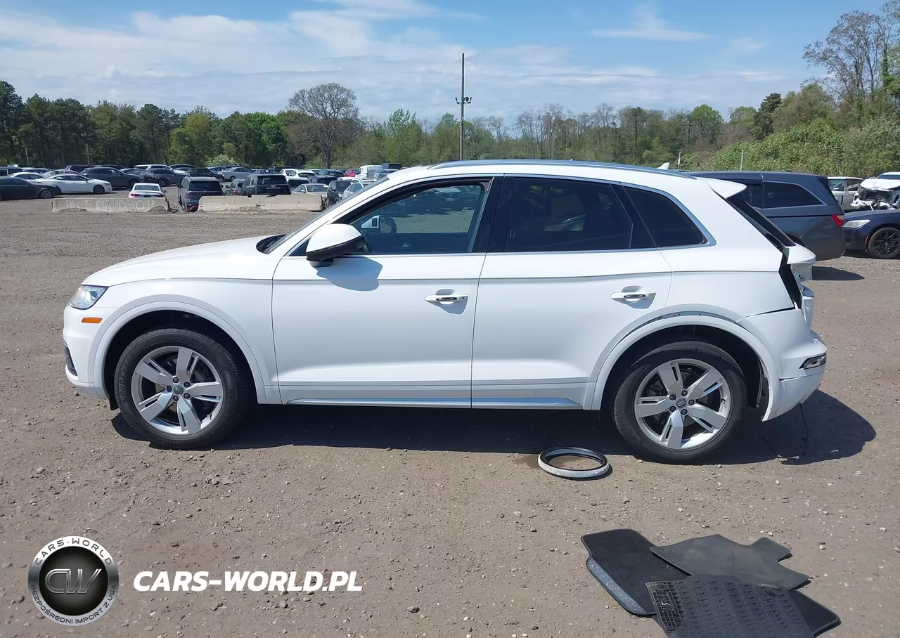 2018 Audi Q5 2.0T Premium VIN:WA1BNAFY2J2238185 - 14