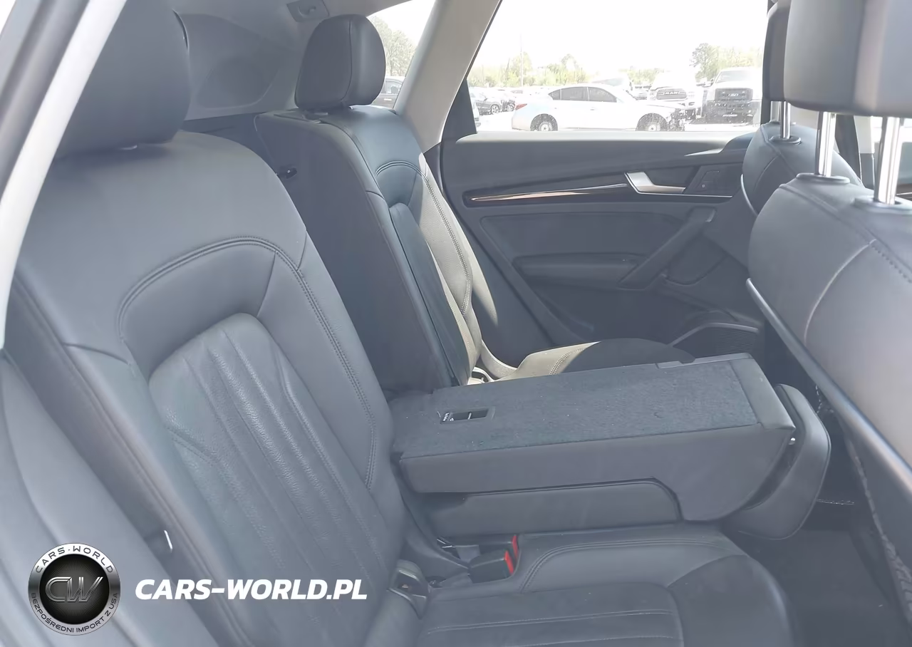2018 Audi Q5 2.0T Premium VIN:WA1BNAFY2J2238185 - 8