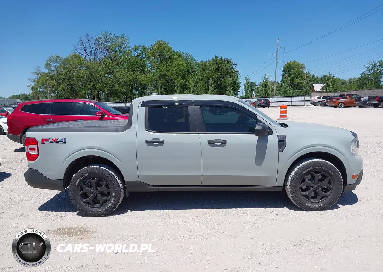 2022 Ford Maverick Xlt VIN:3FTTW8F91NRA92694 - 13