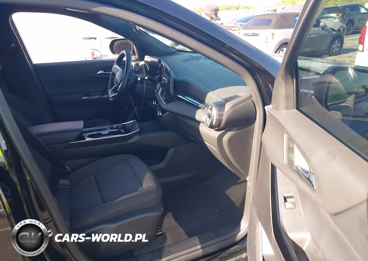 2026 Chevrolet Equinox Fwd Lt VIN:3GNAXHEG7TL106416 - 5