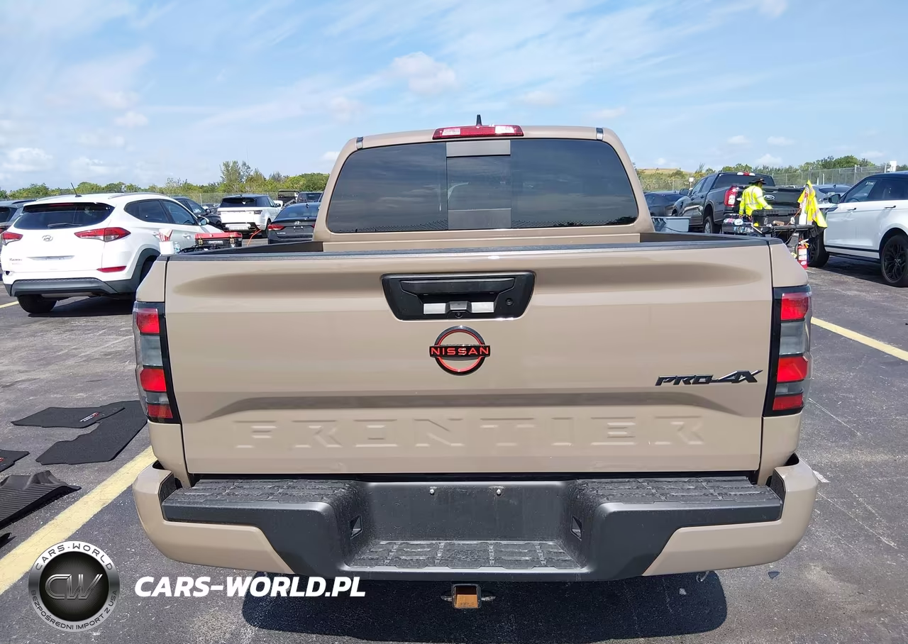 2024 Nissan Frontier Pro-4X 4X4 VIN:1N6ED1EK2RN646602 - 16