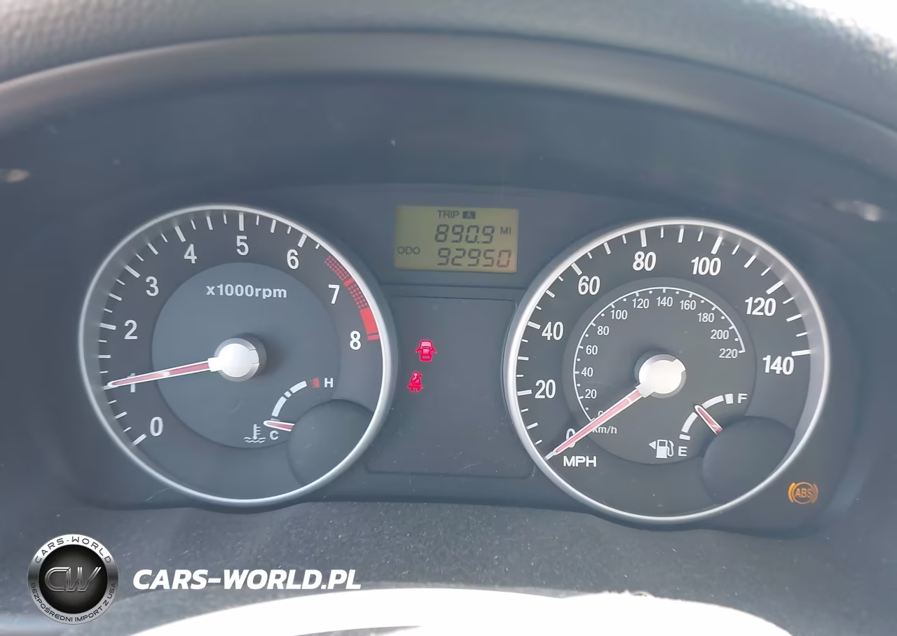 2007 Hyundai Accent Se VIN:KMHCN36C37U054716 - 7